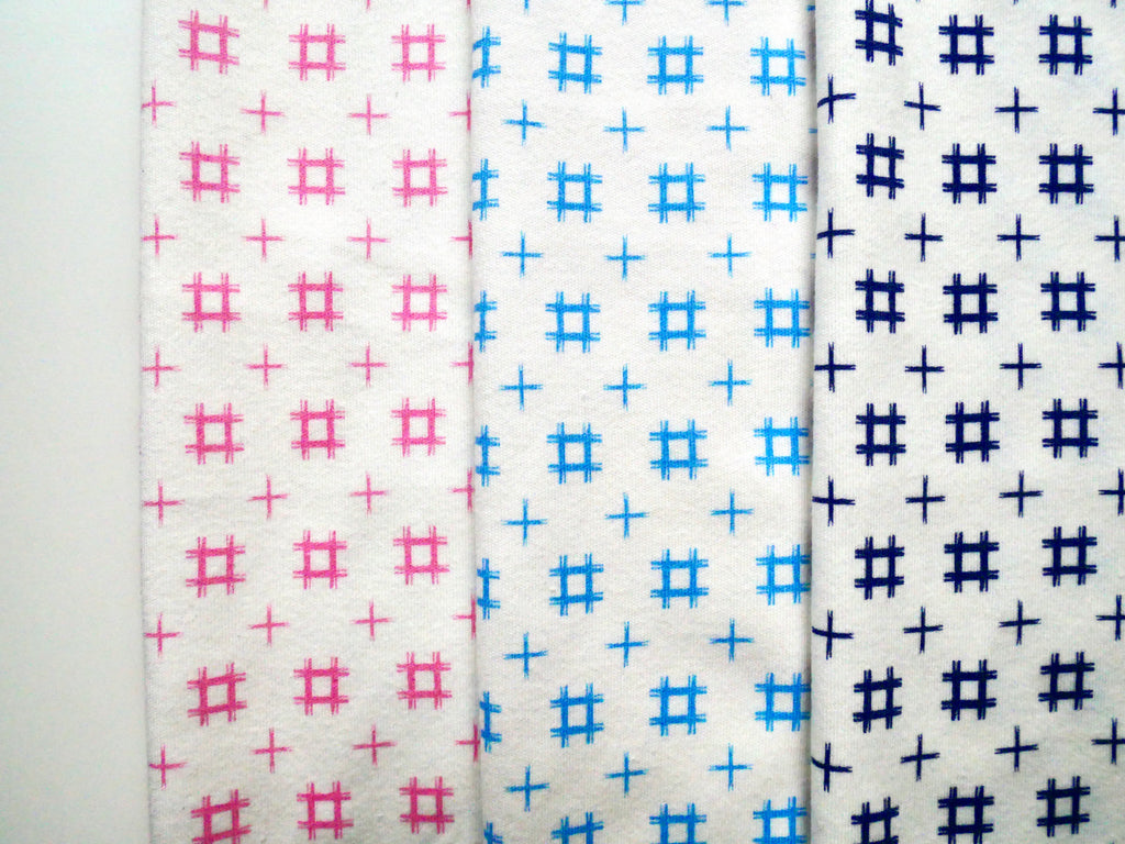 こちらも来月入荷予定の井桁模様です♪