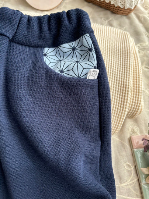 和柄ポケットのネイビーパンツsize100