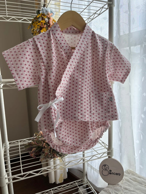 着ごこち柔らかベビー甚平 麻の葉模様 茜色