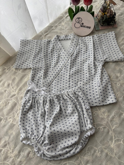 着ごこち柔らかベビー甚平 麻の葉模様 藍色