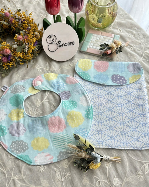 和柄とガーゼのリバーシブルスタイとふわふわ汗取りパッドのセット 扇模様藤色&カラフル雲柄ガーゼ