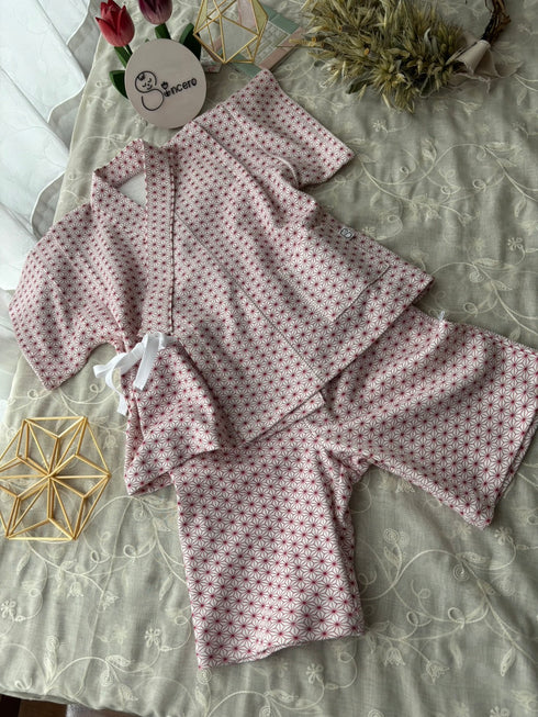 着ごこち柔らか子供用甚平 麻の葉模様 茜色 size100