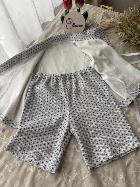 着ごこち柔らか子供用甚平 麻の葉模様 藍色 size100